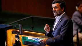 Les délégations des Etats-Unis, de la France et d'autres pays occidentaux ont boycotté jeudi le discours de Mahmoud Ahmadinejad au moment où le président iranien prononçait un discours devant l'Assemblée générale annuelle des Nations unies. /Photo prise l