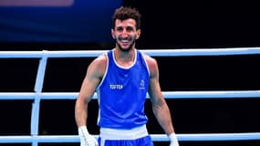 Le boxeur français Sofiane Oumiha lors d'un combat en 2021