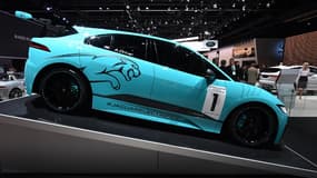 Malgré le lancement réussi de modèles électrifiés, comme le Jaguar I-Pace, Jaguar-Land Rover doit affronter la chute du diesel et du marché chinois. Sans même parler du Brexit... 