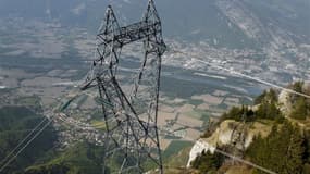 Les tarifs de l'électricité en France pourraient bondir de 30% d'ici à 2016 étant donné les investissements prévus, selon des propos du président de la Commission de régulation de l'énergie (CRE), Philippe de Ladoucette, rapportés mercredi par plusieurs q