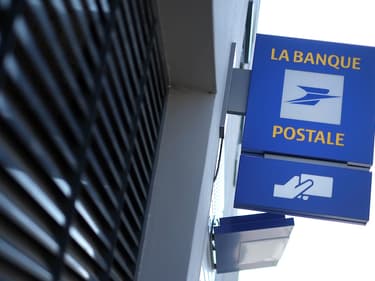 La Banque Postale applique des "frais de succession" lors de la clôture d'un Livret A à la suite d'un décès.