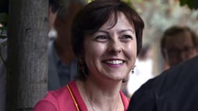 La socialiste Carole Delga, victorieuse des régionales de décembre à la tête de la liste de gauche commune PS-PRG-EELV, a été comme prévu élue lundi à la tête de la nouvelle région Languedoc-Roussillon/Midi-Pyrénées - Lundi 4 janvier 2016