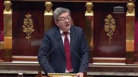 Gilets jaunes: Jean-Luc Mélenchon estime que "c'est l'histoire de France qui est en train de se passer"