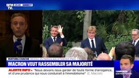 Emmanuel Macron est en train de prononcer un discours pour rassembler sa majorité