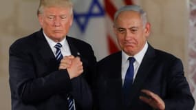 Le président des Etats-Unis Donald Trump (g) et le Premier ministre israélien Benjamin Netanyahu, le 23 mai 2017 à Jérusalem