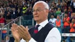 L'émotion de Claudio Ranieri lors eu dernier match de sa carrière avec Cagliari, le 23 mai 2024
