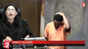 Zapping TV : Une juge se retrouve face à un ancien copain de classe 