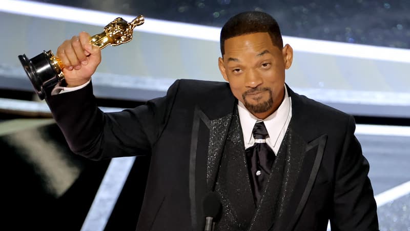 Will Smith reçoit l'Oscar le 28 mars 2022