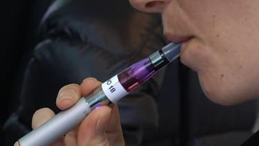 Une cigarette électronique - Image d'illustration