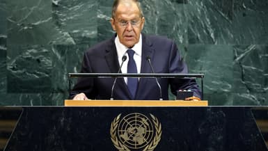 Le ministre russe des Affaires étrangères Sergueï Lavrov, le 27 septembre 2025 à la tribune de l'ONU.