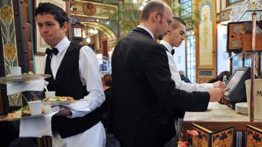 HelloExtra est commercialisé sous forme d'abonnement auprès des restaurateurs
