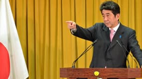 Shinzo Abe,Le leader du PLD, compte faire pression auprès de la Banque de Japon pour qu'elle opte pour une politique monétaire plus souple.