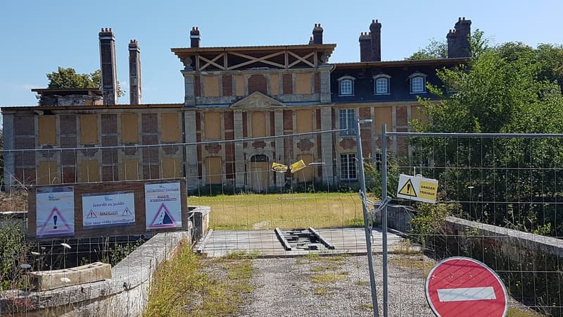 Eure: le château de Serquigny cédé pour un euro symbolique à la commune pour faciliter sa reconstruction