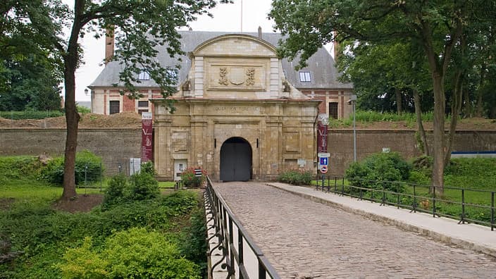 La citadelle d'Arras avant transformation, en 2008