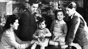 Valéry Giscard d'Estaing avec ses soeurs et son frère. 