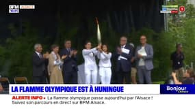 JO 2024: la flamme olympique est arrivée à Huningue par la passerelle des Trois pays
