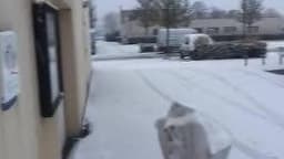 Chutes de neige à Val-de-Reuil, dans l'Eure - Témoins BFMTV