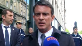 Manuel Valls interrogé par BFMTV le 26/04/46