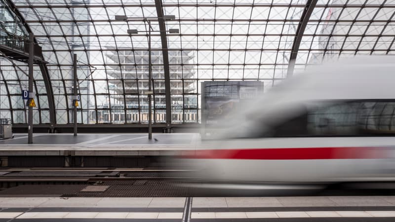 Un train de la Deutsche Bahn - Image d'illustration 