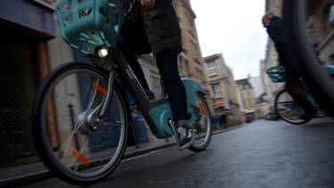 Le nouveau service Velib', géré désormais par Smovengo, n' a été déployé que dans 80 stations, contre 600 initialement prévu.