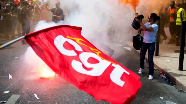 La CGT est d'accord avec le président, à une nuance près.
