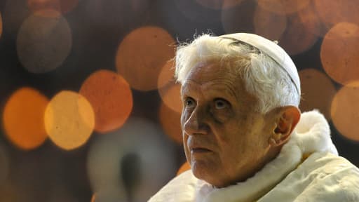 Le pape Benoît XVI, ici en mai 2010 à la chapelle des apparitions de Fatima (Portugal), doit quitter ses fonctions le 28 février.