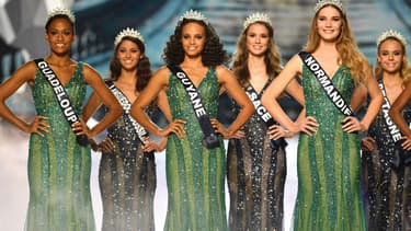 Des candidates au concours Miss France en décembre 2016