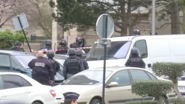 Des perquisitions sont en cours au domicile de l'homme abattu à Orly.