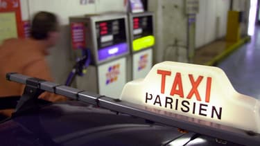 Les VTC font sept propositions parmi lesquelles une détaxation partielle sur les carburants et des accès réservés dans les gares et les aéroports.