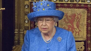 La reine Elizabeth II au parlement à Londres, le 21 juin 2017