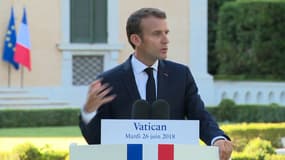 Emmanuel Macron au Vatican, le 26 juin 2018. 
