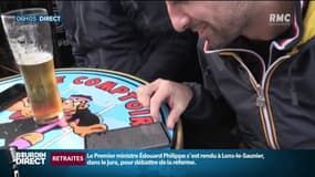"C'est devenu un doudou": les Français de plus en plus accros à leur smartphone