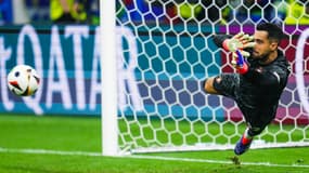 Diogo Costa lors de Portugal-Slovénie, à Francfort le 1er juillet 2024