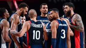 Les Bleus réunis autour d'Evan Fournier