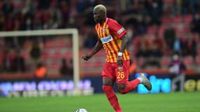 M. Thiam