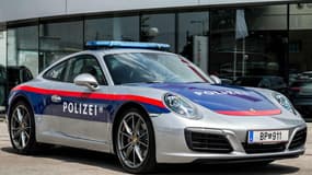 La police autrichienne a pris livraison de sa nouvelle Porsche 911 d'intervention il y a quelques jours.