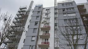 En mars 2018, le balcon du septième étage de cet immeuble s’est détaché et a entraîné les deux du dessous dans sa chute.