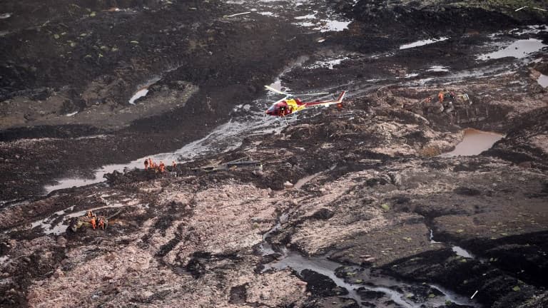 Vue aérienne du barrage après sa rupture ce vendredi 25 janvier au Brésil.