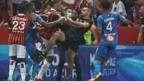 Tony C. (en t-shirt noir) lors de Nice-OM
