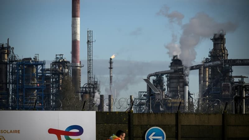 Climat: le ministre Roland Lescure affirme que verdir les gros industriels est 