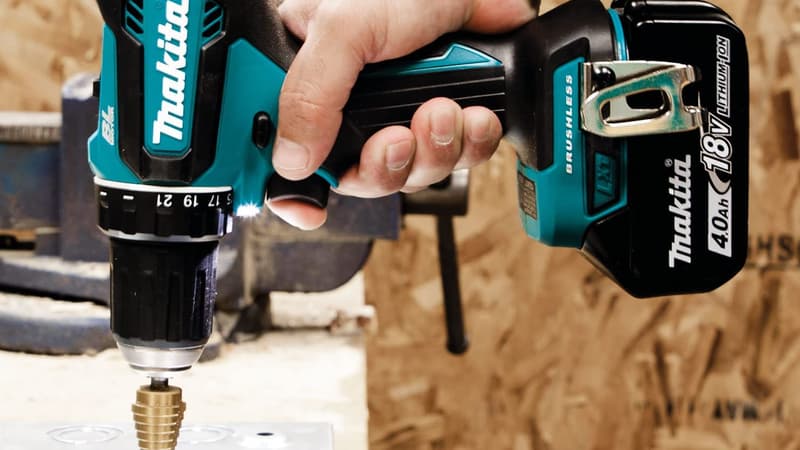 Perceuse-visseuse Makita : offre non négligeable sur le produit star de la marque