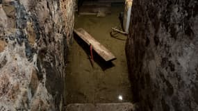 Une cave d'un habitant de l'ilot Voltaire à Manosque (Alpes-de-Haute-Provence), en novembre 2024. 