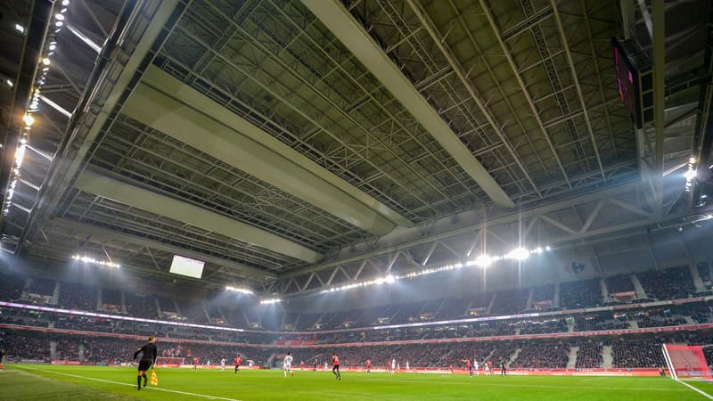 Top 14: le toit du stade Pierre-Mauroy fermé pour Toulouse-UBB