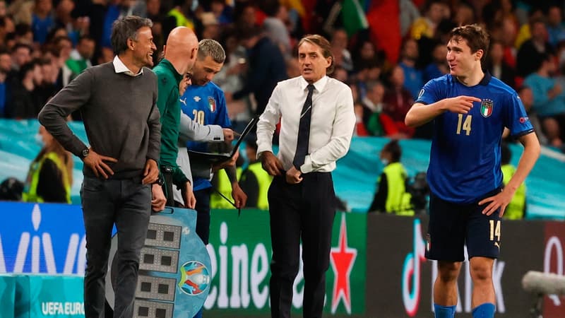 Italie-Espagne: Chiesa et Luis Enrique éclatent de rire ensemble en prolongation