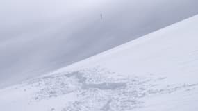 Un alpiniste sur les pentes du Mont Blanc le 6 août 2021. (Photo d'illustration)