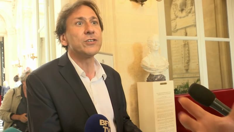 Le député Nupes Guedj critique un texte communiste qui 