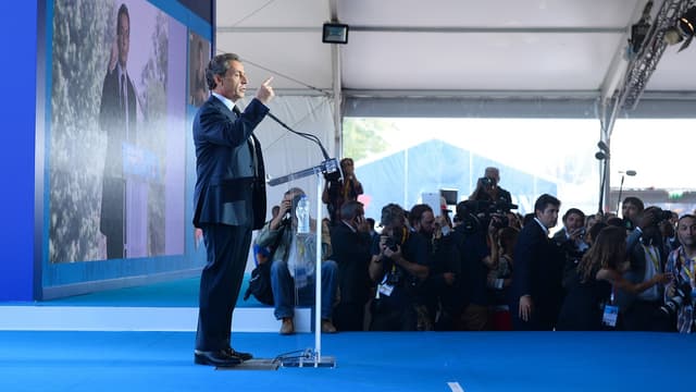 Nicolas Sarkozy propose notamment la défiscalisation des heures supplémentaires et la suppression de l'ISF.