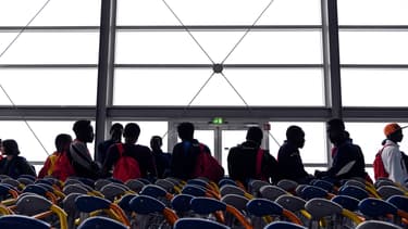 Le 30 août, des migrants secourus par l'Aquarius (PHOTO D'ILLUSTRATION).