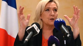 Marine Le Pen, le 18 mai 2022, lors de son déplacement dans le Grand Est. 