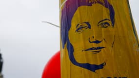 Une affiche de Simone Veil, place de la République à Paris